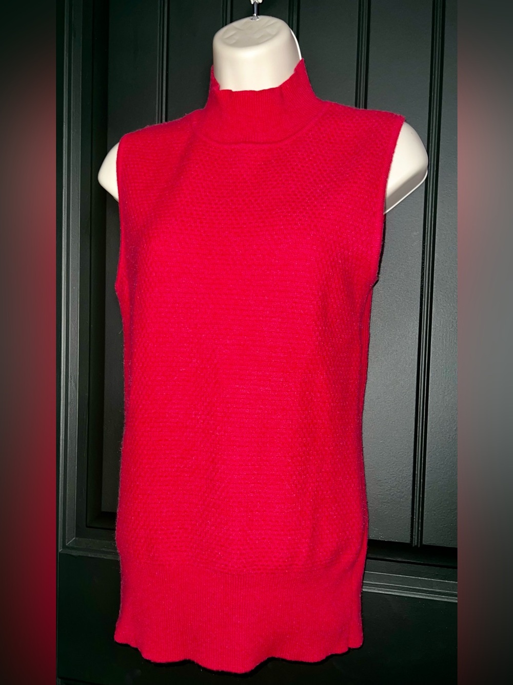 NWOT St. John Cashmere Turtleneck Pink Sweater - Picture 2 of 5